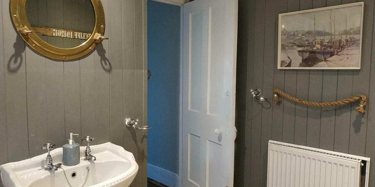Dog Friendly Nancecliff Cottages Лоо Екстер'єр фото